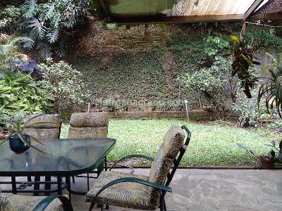 Casa de 4 alcobas en venta en El Poblado, Medellín, 218 m² · foto 20 de 20