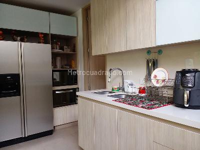 Casa de 3 alcobas en venta en Envigado, Envigado, 286 m² · foto 7 de 20