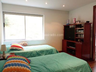 Casa de 3 alcobas en venta en El Poblado, Medellín, 550 m² · foto 12 de 18