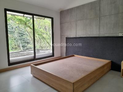 Apartamento de 2 alcobas en venta en El Poblado, Medellín, 172 m² · foto 11 de 16
