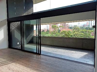 Apartamento en venta en Envigado, Envigado · foto 4 de 19