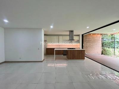 Casa en arriendo en Envigado, Envigado · foto 5 de 20