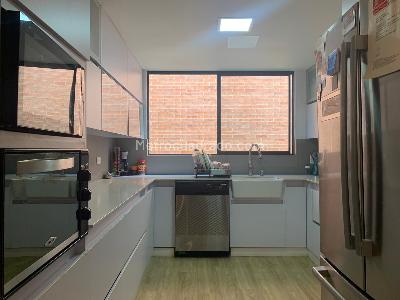 Casa de 4 alcobas en venta en Envigado, Envigado, 340 m² · foto 10 de 20