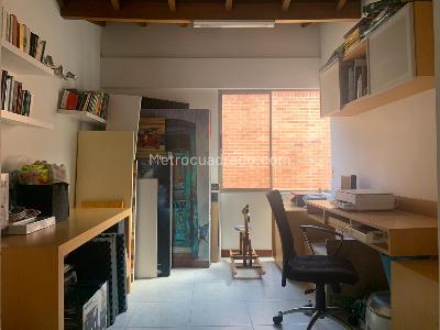 Casa de 4 alcobas en venta en Envigado, Envigado, 340 m² · foto 11 de 20