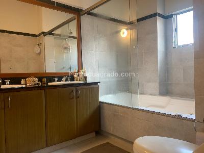 Casa de 4 alcobas en venta en Envigado, Envigado, 340 m² · foto 17 de 20