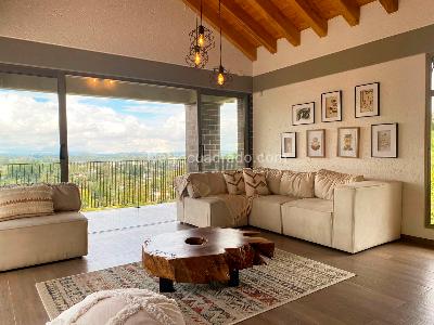 Casa de 5 alcobas en venta en Llanogrande, Rionegro, 450 m² · foto 2 de 20