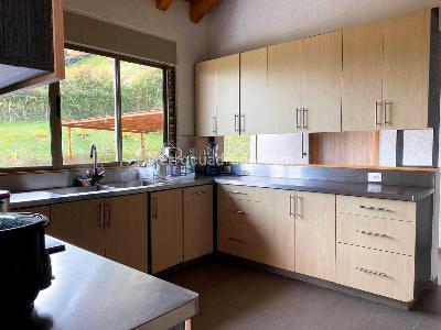 Casa de 5 alcobas en venta en Llanogrande, Rionegro, 450 m² · foto 5 de 20