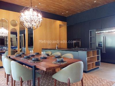 Casa de 3 alcobas en arriendo en Envigado, Envigado, 315 m² · foto 6 de 20