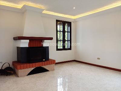 Casa en venta en Envigado, Envigado · foto 2 de 20