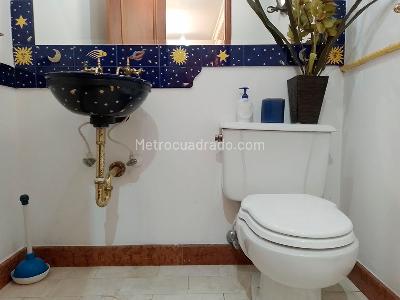 Casa de 5 alcobas en venta en El Poblado, Medellín, 280 m² · foto 14 de 19