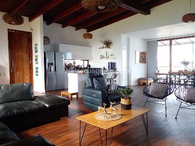 Casa de 3 alcobas en venta en Envigado, Envigado, 176 m² · foto 2 de 19