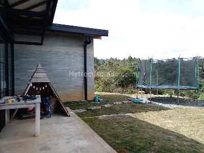 Casa de 3 alcobas en venta en Envigado, Envigado, 200 m² · foto 19 de 20