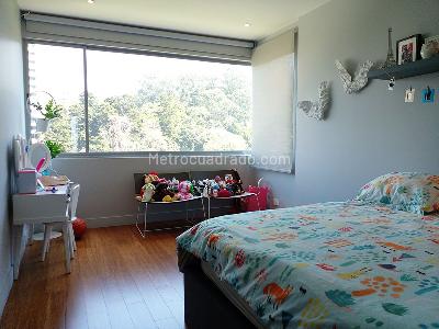 Apartamento de 3 alcobas en venta en El Poblado, Medellín, 311 m² · foto 12 de 19
