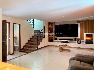 Casa de 4 alcobas en venta en Envigado, Envigado, 180 m² · foto 3 de 20