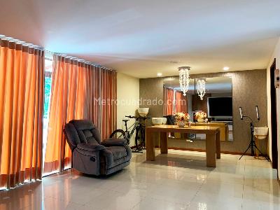 Casa de 4 alcobas en venta en Envigado, Envigado, 180 m² · foto 4 de 20