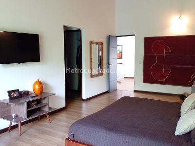 Casa de 3 alcobas en venta en Envigado, Envigado, 200 m² · foto 11 de 20