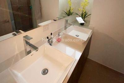 Apartamento de 3 alcobas en venta en El Poblado, Medellín, 134 m² · foto 14 de 16