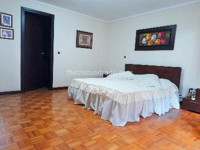 Apartamento de 4 alcobas en venta en El Poblado, Medellín, 260 m² · foto 8 de 16