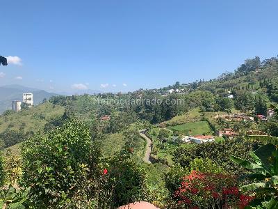 Casa de 5 alcobas en venta en Sabaneta, Sabaneta, 440 m² · foto 15 de 15