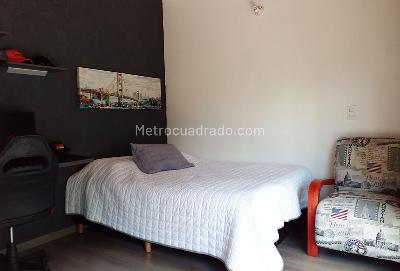 Casa de 3 alcobas en venta en Envigado, Envigado, 267 m² · foto 13 de 19
