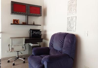 Casa de 3 alcobas en venta en Envigado, Envigado, 267 m² · foto 8 de 19