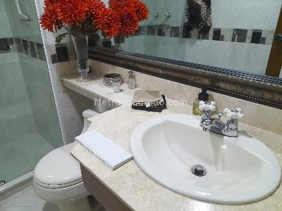 Apartamento de 3 alcobas en venta en El Poblado, Medellín, 230 m² · foto 15 de 17