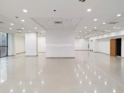 Oficina en Arriendo, EL POBLADO, Medellín