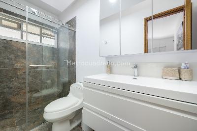 Casa de 4 alcobas en venta en El Poblado, Medellín, 480 m² · foto 14 de 19