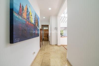 Casa de 4 alcobas en venta en El Poblado, Medellín, 480 m² · foto 6 de 19