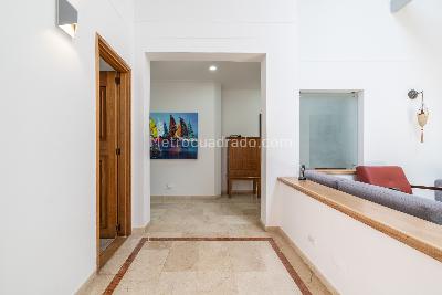 Casa de 4 alcobas en venta en El Poblado, Medellín, 480 m² · foto 7 de 19