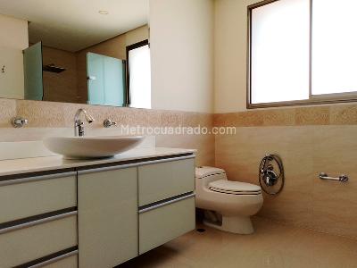 Apartamento en venta en El Poblado, Medellín · foto 16 de 20