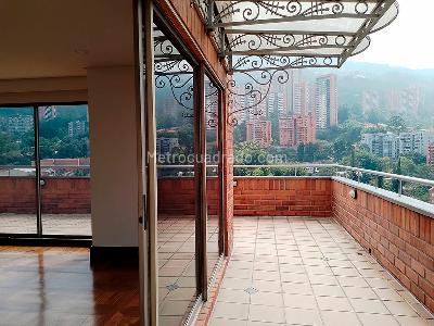 Apartamento en venta en El Poblado, Medellín · foto 19 de 20