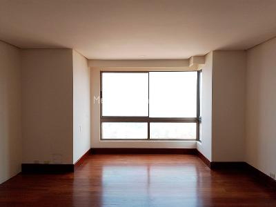 Apartamento en venta en El Poblado, Medellín · foto 8 de 20