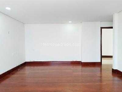 Apartamento en venta en El Poblado, Medellín · foto 9 de 20