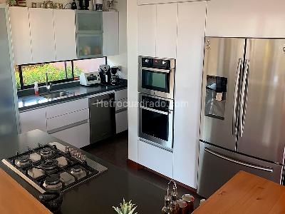 Casa de 4 alcobas en venta en Envigado, Envigado, 290 m² · foto 6 de 13