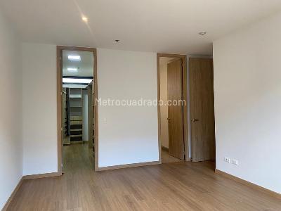 Apartamento de 3 alcobas en venta en Altos Del Poblado, Medellín, 171 m² · foto 11 de 20