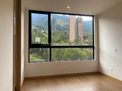 Apartamento de 3 alcobas en venta en Altos Del Poblado, Medellín, 171 m² · foto 13 de 20