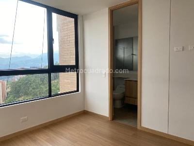 Apartamento de 3 alcobas en venta en Altos Del Poblado, Medellín, 171 m² · foto 18 de 20