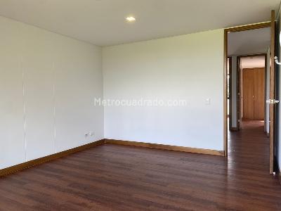 Apartamento de 3 alcobas en venta en Rionegro, Rionegro, 136 m² · foto 9 de 13