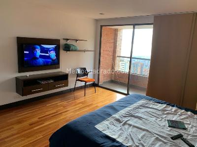 Apartamento de 3 alcobas en venta en El Poblado, Medellín, 224 m² · foto 9 de 11