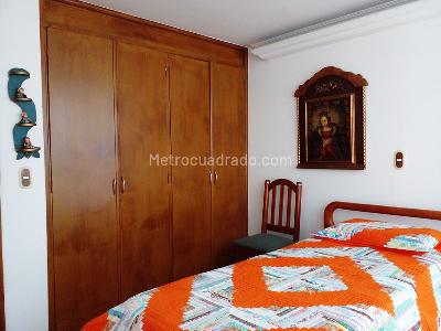 Apartamento de 4 alcobas en venta en El Poblado, Medellín, 270 m² · foto 17 de 19