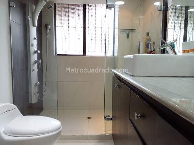 Apartamento de 4 alcobas en venta en El Poblado, Medellín, 270 m² · foto 18 de 19
