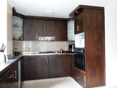 Apartamento de 4 alcobas en venta en El Poblado, Medellín, 270 m² · foto 6 de 19