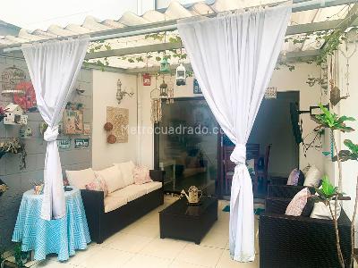 Casa de 4 alcobas en venta en El Poblado, Medellín, 250 m² · foto 16 de 18