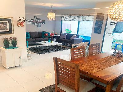 Casa de 4 alcobas en venta en El Poblado, Medellín, 250 m² · foto 4 de 18