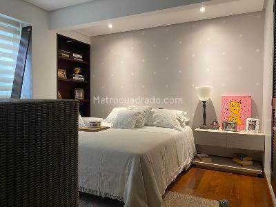 Apartamento de 3 alcobas en venta en Las Lomas, Medellín, 244 m² · foto 15 de 19