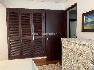 Apartamento de 3 alcobas en venta en Las Lomas, Medellín, 244 m² · foto 16 de 19