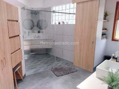 Casa de 4 alcobas en venta en Envigado, Envigado, 400 m² · foto 18 de 19