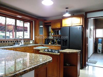 Casa de 4 alcobas en venta en Envigado, Envigado, 400 m² · foto 8 de 19