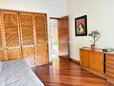 Casa de 4 alcobas en venta en El Poblado, Medellín, 264 m² · foto 12 de 18